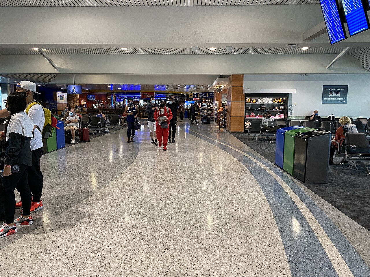 Terminal 1 at Oakland San Francisco Bay Airport, the terminal Fernando departs from on his trips through OAK.